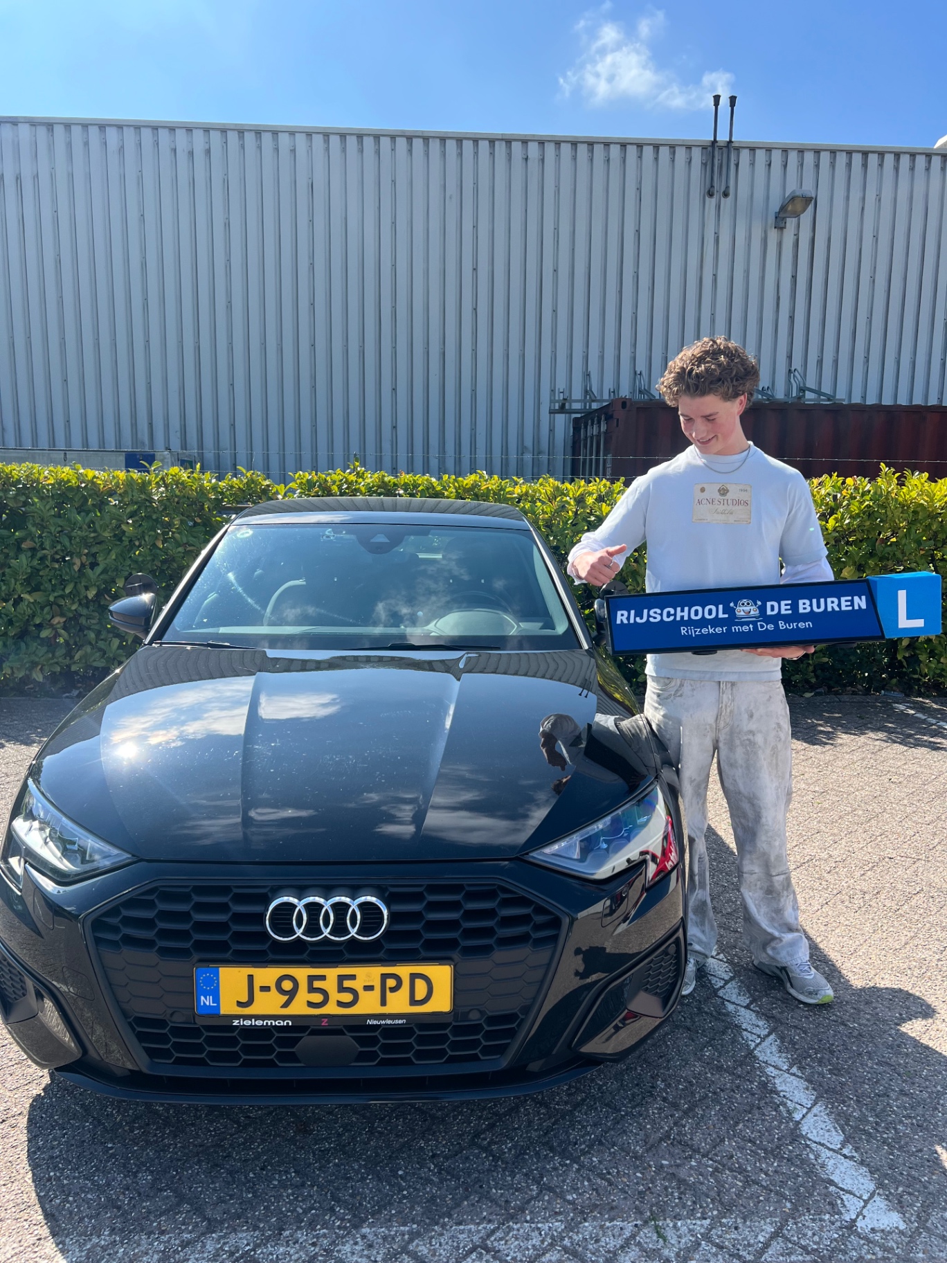 Geslaagde leerling van Rijschool De Buren — Geslaagd in Apeldoorn